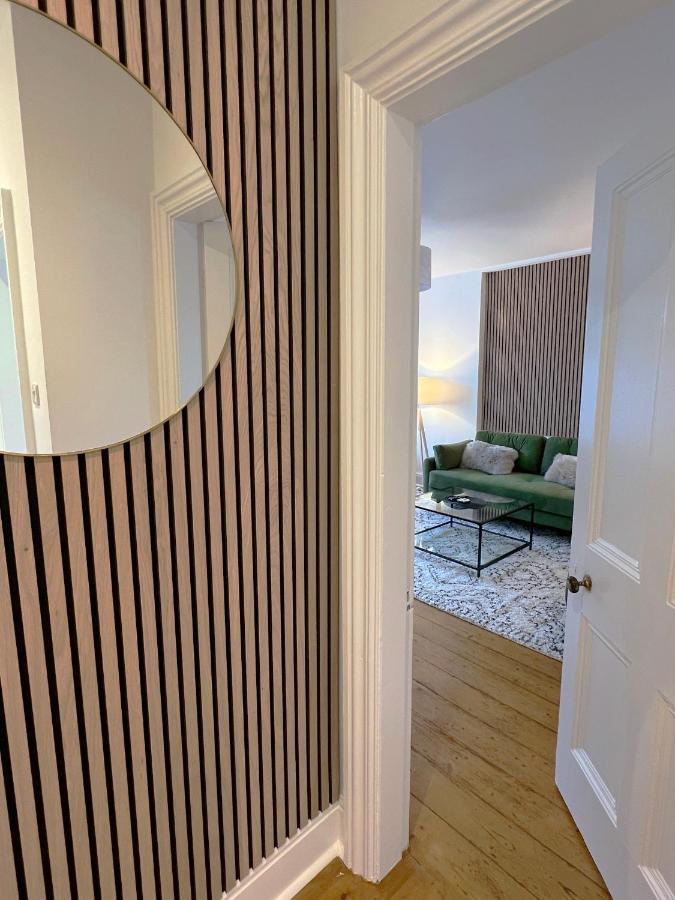 1 Bed / 1 Sofa Bed 'Scandi' Style Ground Floor Apartment Yeovil Exterior foto
